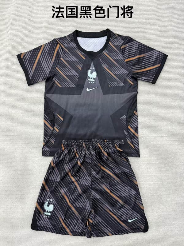France 2026 Kids World Cup Goalkeeper Black Soccer Jersey And Shorts