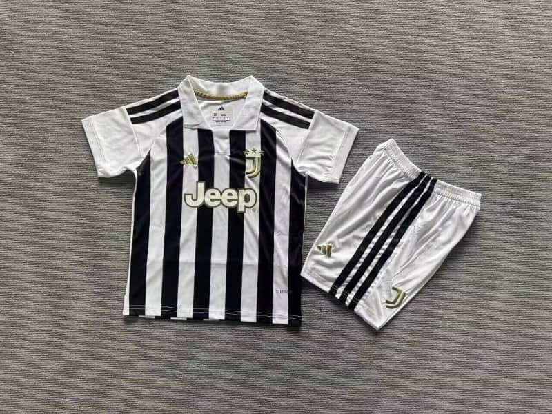 Juventus 26/27 Kids Home Soccer Jersey And Shorts (Leaked)