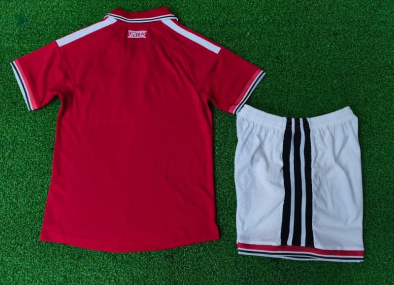 Manchester United 26/27 Kids Home Soccer Jersey And Shorts (Player)Leaked