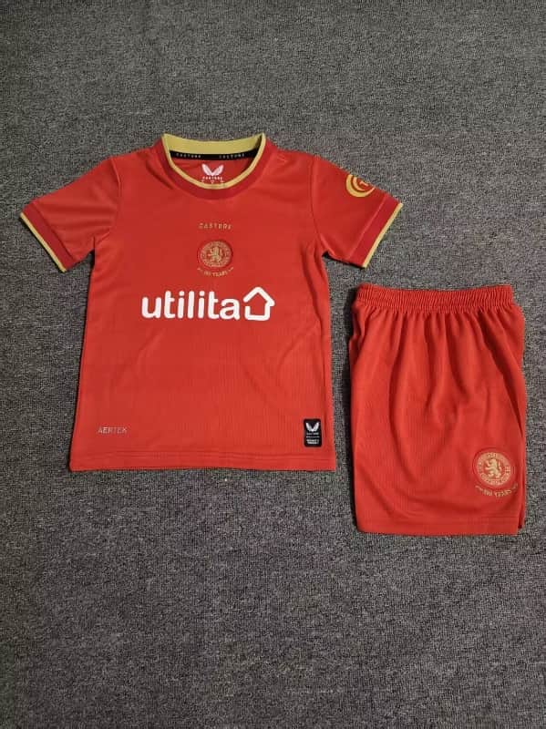 Middlesbrough 26/27 Kids Home Soccer Jersey And Shorts Middlesbrough 26/27 Kids Home Soccer Jersey And Shorts