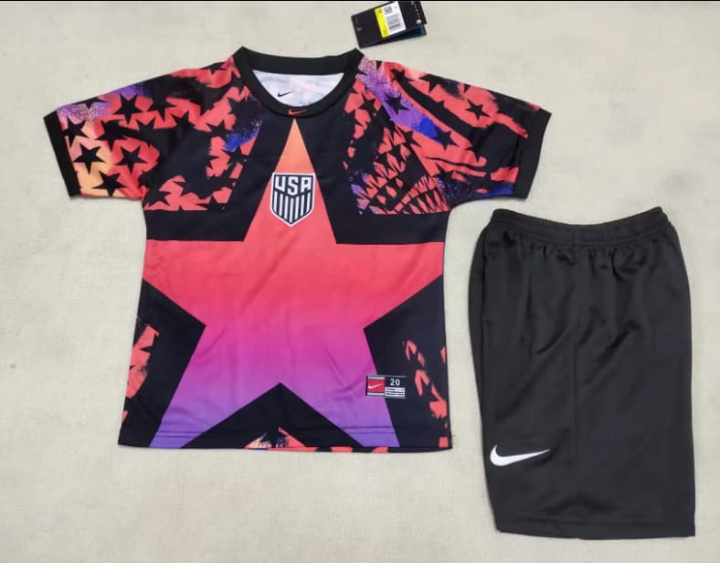 USA 2026 Kids Goalkeeper Soccer Jersey And Shorts