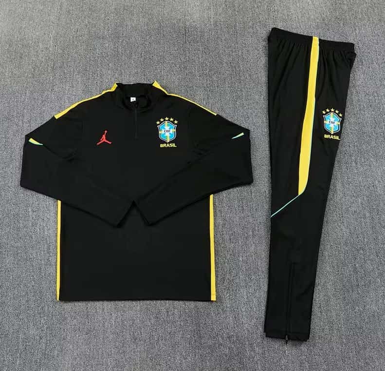 AAA(Thailand) Brazil 2026 Black Soccer Tracksuit 02