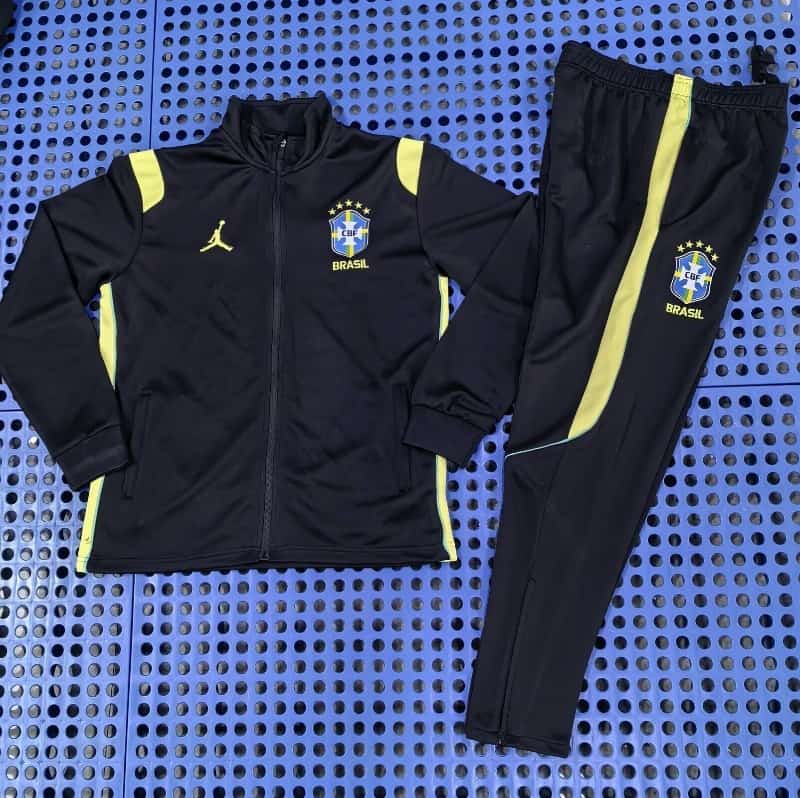 AAA(Thailand) Brazil 2026 Black Soccer Tracksuit 03