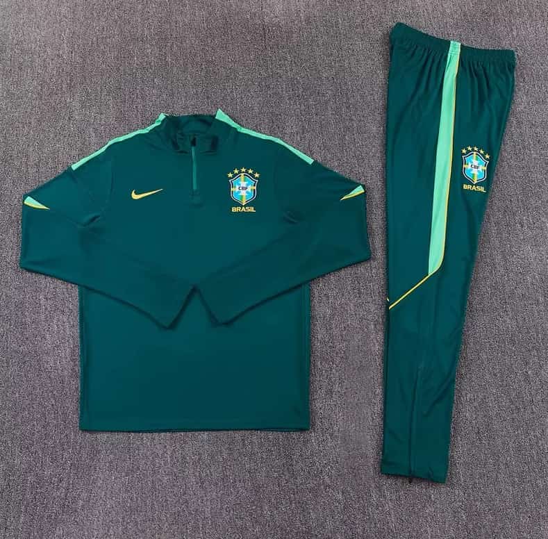 AAA(Thailand) Brazil 2026 Green Soccer Tracksuit