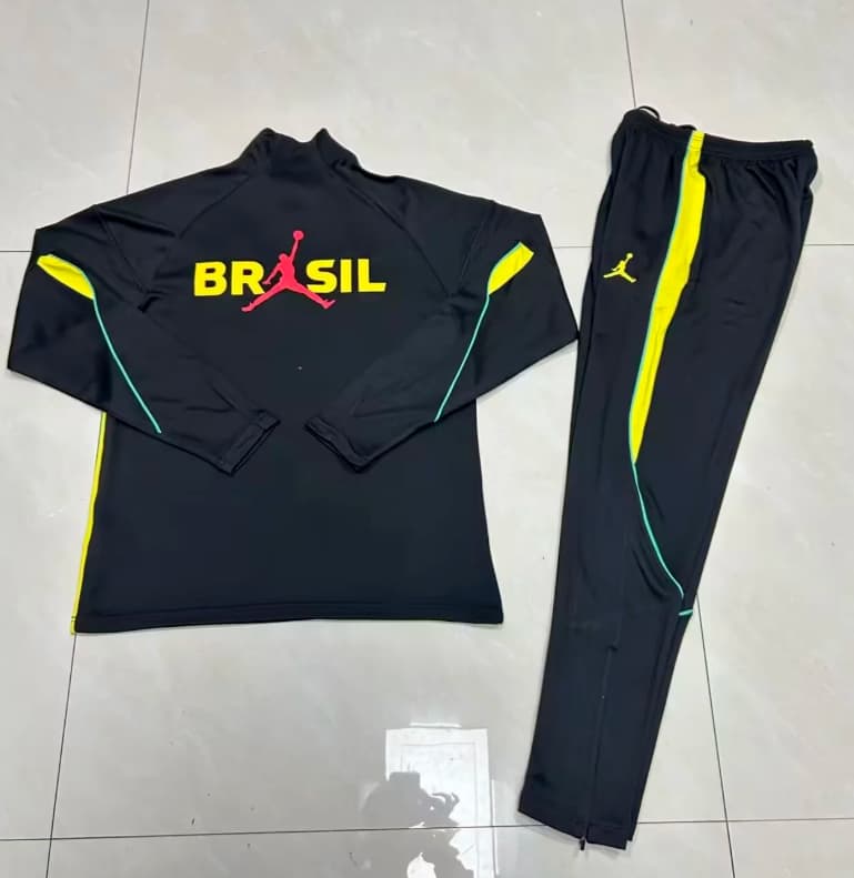 Brazil 2026 Kids Black Soccer Tracksuit