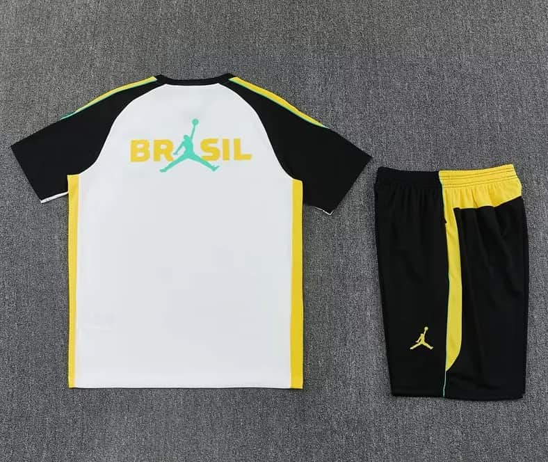AAA(Thailand) Brazil 2026 White Soccer Training Sets