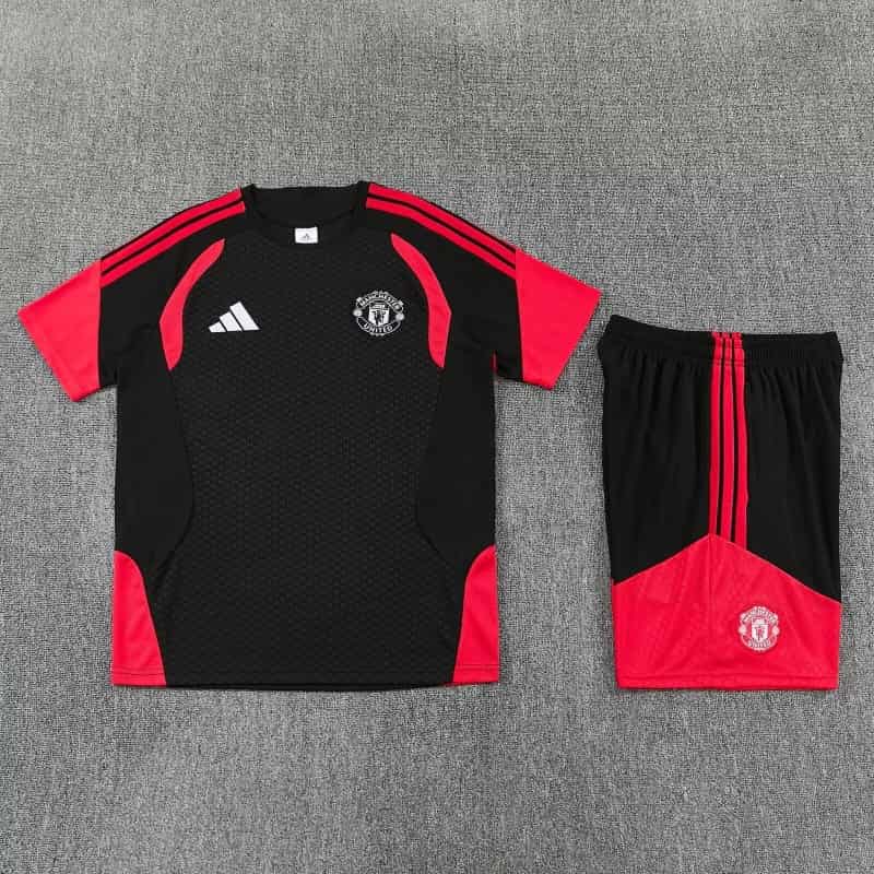 AAA(Thailand) Manchester United 26/27 Black Soccer Training Sets