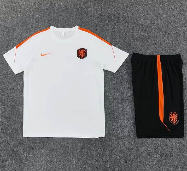 AAA(Thailand) Netherlands 2026 White Soccer Training Sets