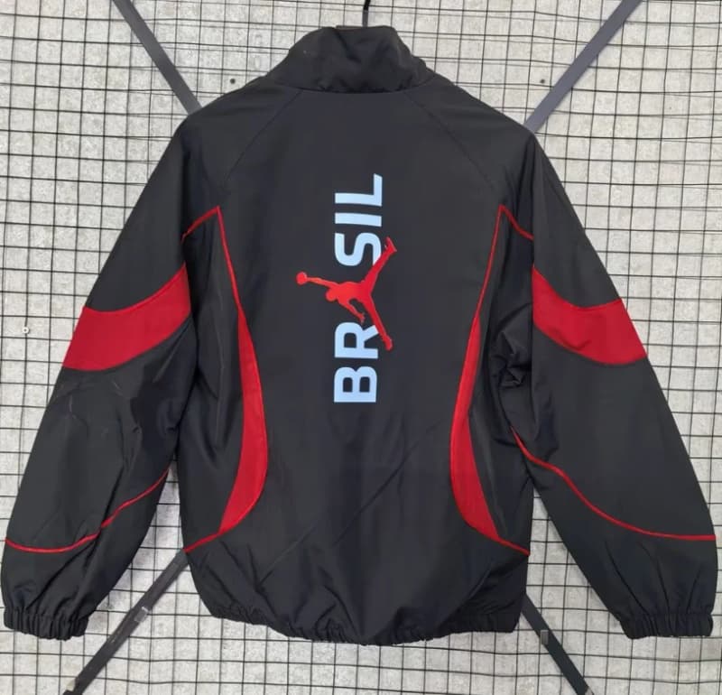 AAA(Thailand) Brazil 2026 Black Soccer Windbreaker