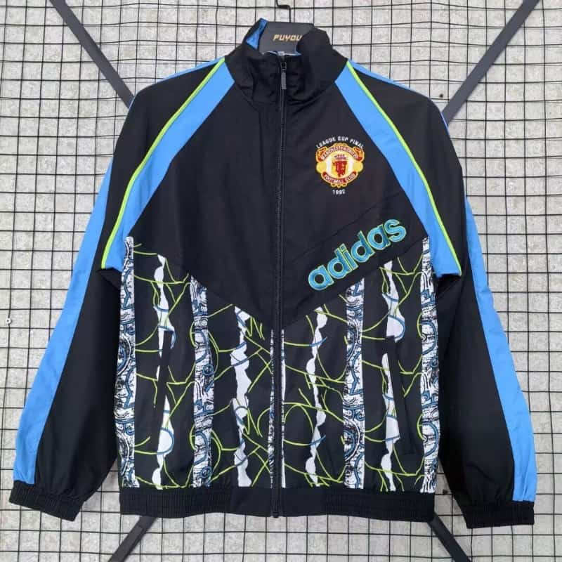 AAA(Thailand) Manchester United 1990/92 Black Soccer Windbreaker