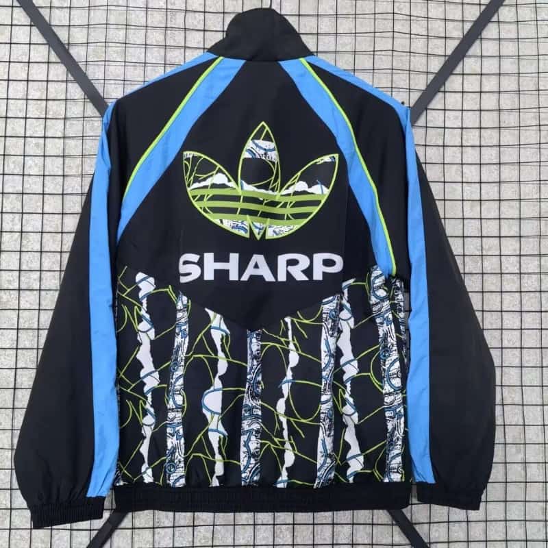 AAA(Thailand) Manchester United 1990/92 Black Soccer Windbreaker
