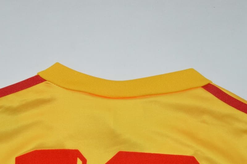 AAA(Thailand) Columbia 1990 Home Women Cropped Soccer Jersey