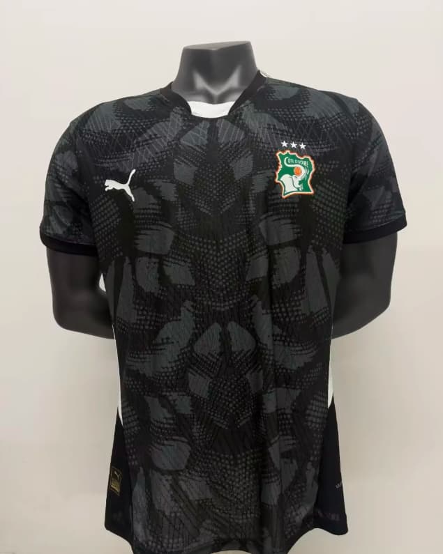 AAA(Thailand) Ivory 2026 Goalkeeper Black Soccer Jersey