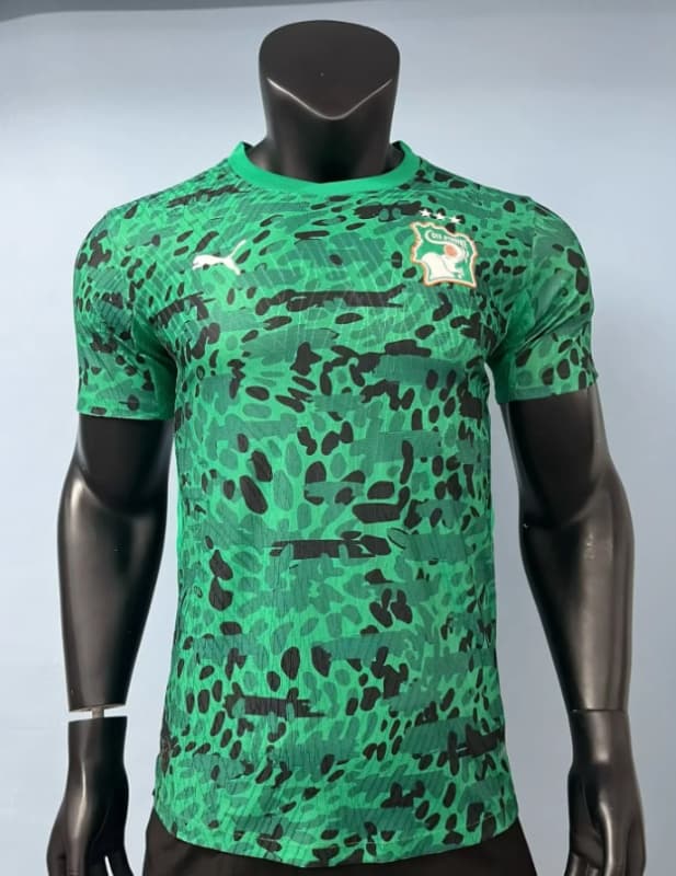 AAA(Thailand) Ivory 2026 Green Soccer Jersey(Player)