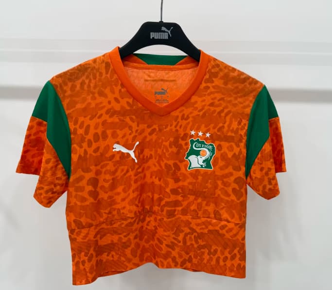 AAA(Thailand) Ivory 2026 Home Women Cropped Soccer Jersey
