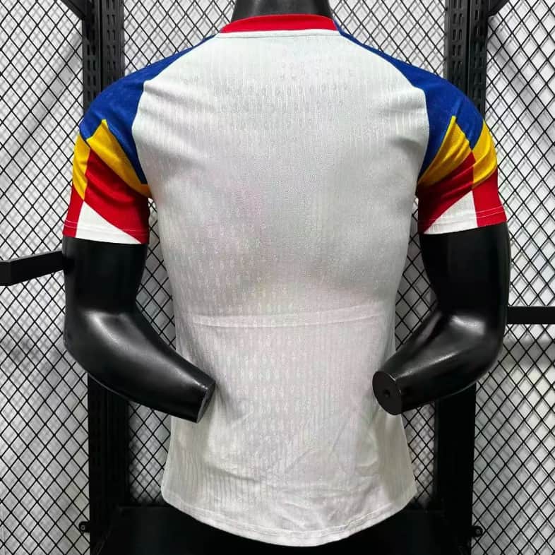 AAA(Thailand) Romania 2026 Special Soccer Jersey (Player)