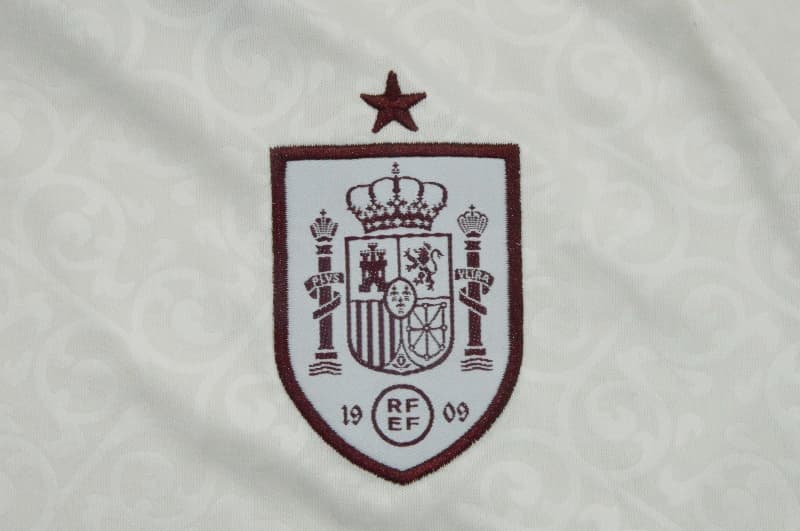 AAA(Thailand) Spain 2026 World Cup Away Women Cropped Soccer Jersey