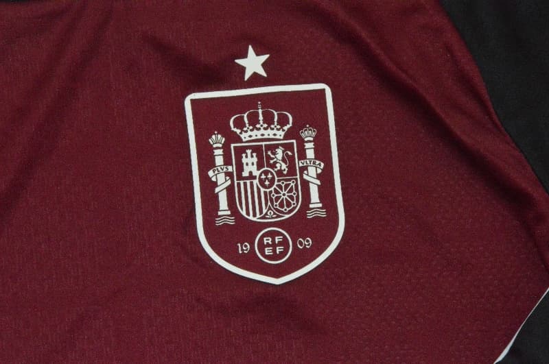 AAA(Thailand) Spain 2026 World Cup Goalkeeper Red Long Sleeve Soccer Jersey
