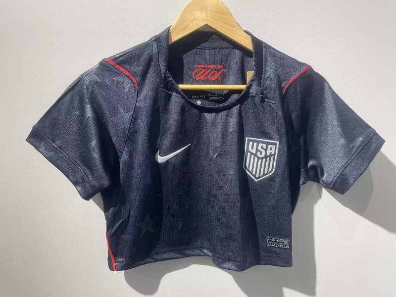 AAA(Thailand) USA 2026 Away Women Cropped Soccer Jersey AAA(Thailand) USA 2026 Away Women Cropped Soccer Jersey