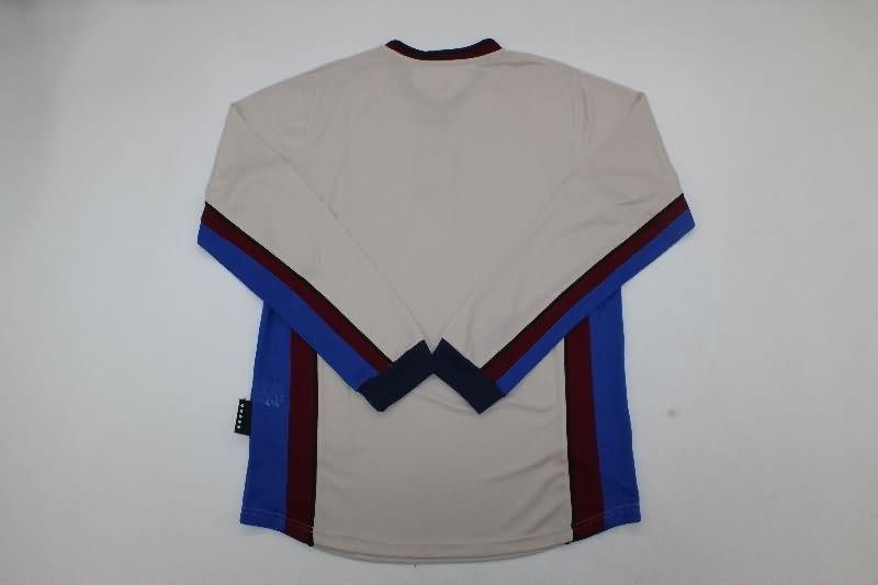 AAA(Thailand) Barcelona 1999/2000 Away Long Sleeve Retro Soccer Jersey