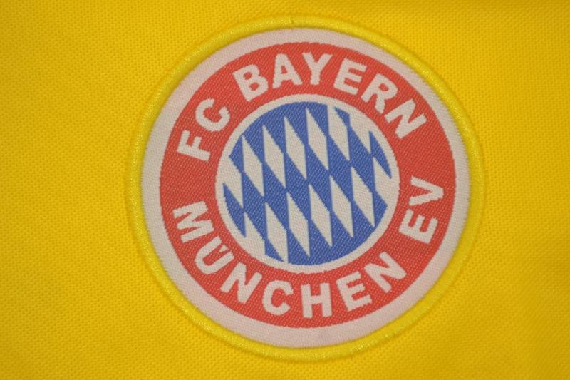 AAA(Thailand) Bayern Munich 1993/95 Away Retro Soccer Jersey