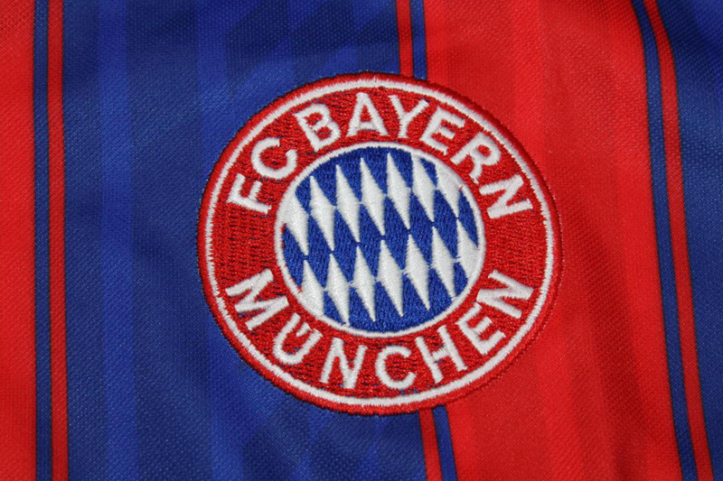 AAA(Thailand) Bayern Munich 1995/97 Home Retro Soccer Jersey