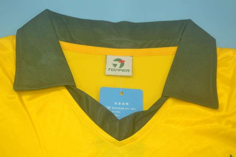 AAA(Thailand) Brazil 1985 Home Retro Soccer Jersey