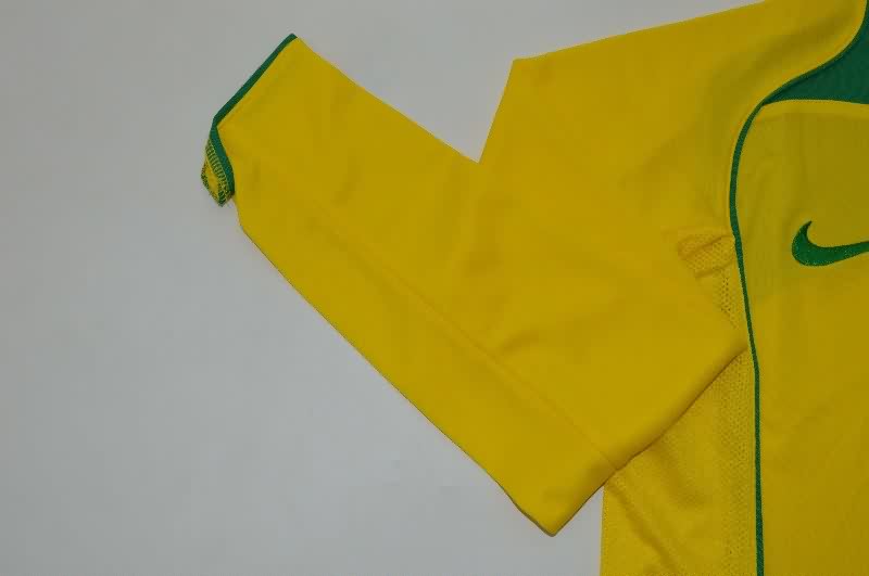 AAA(Thailand) Brazil 2004 Home Retro Long Sleeve Soccer Jersey