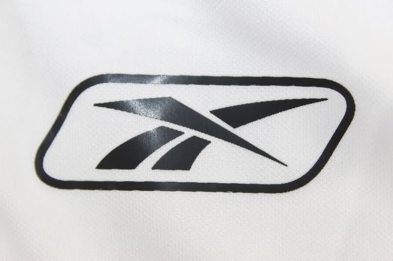 AAA(Thailand) Colo Colo 2005 Home Retro Soccer Jersey