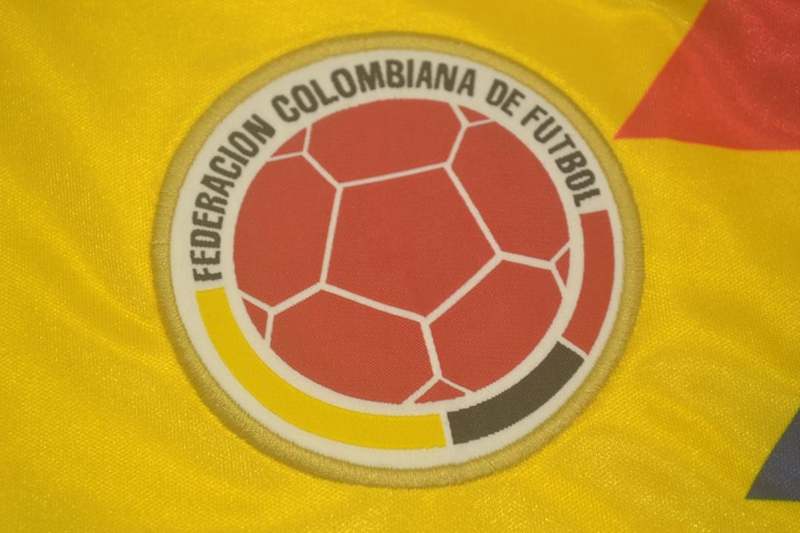 AAA(Thailand) Colombia 1990 Home Retro Soccer Jersey