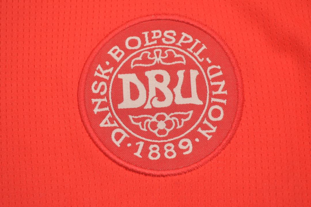 AAA(Thailand) Denmark 1998 Home Retro Soccer Jersey