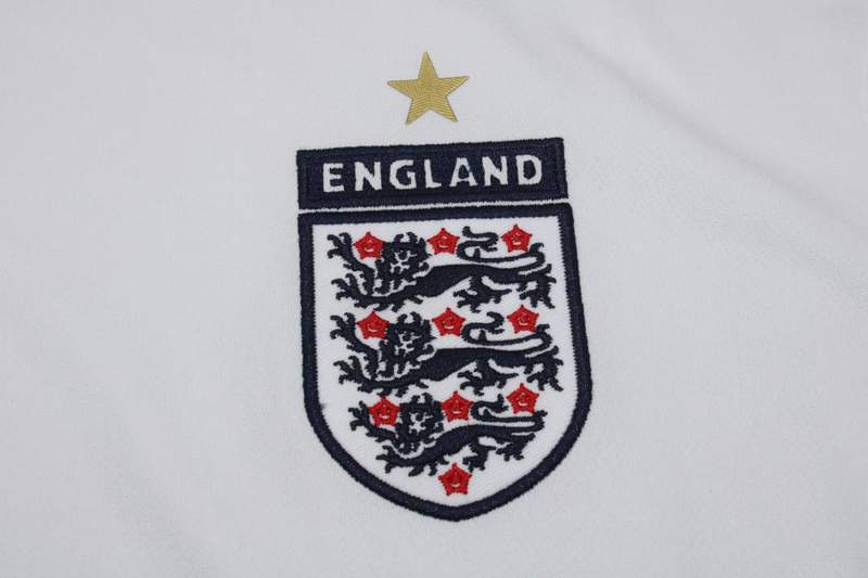 AAA(Thailand) England 2006 Home Retro Soccer Jersey(L/S)