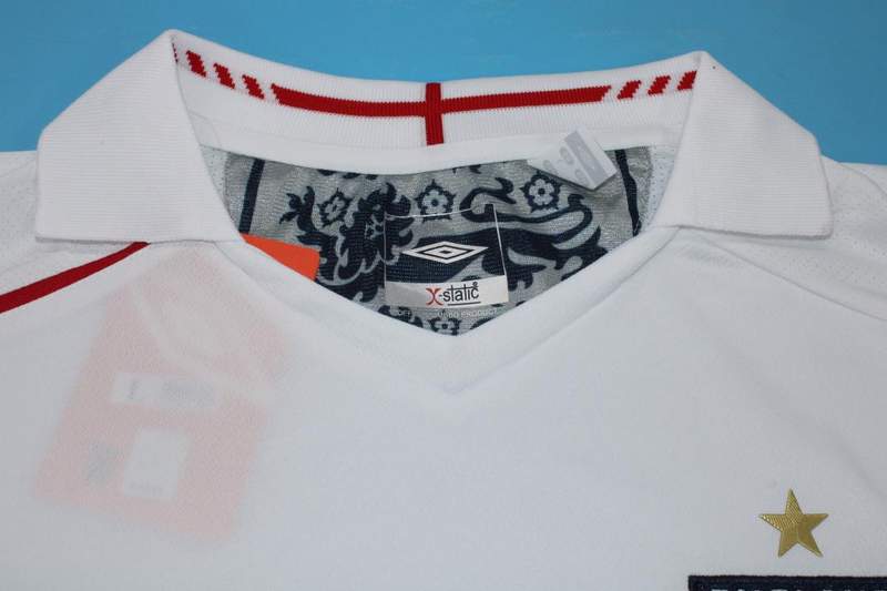AAA(Thailand) England 2006 Home Retro Soccer Jersey(L/S)