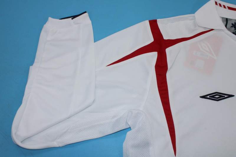 AAA(Thailand) England 2006 Home Retro Soccer Jersey(L/S)