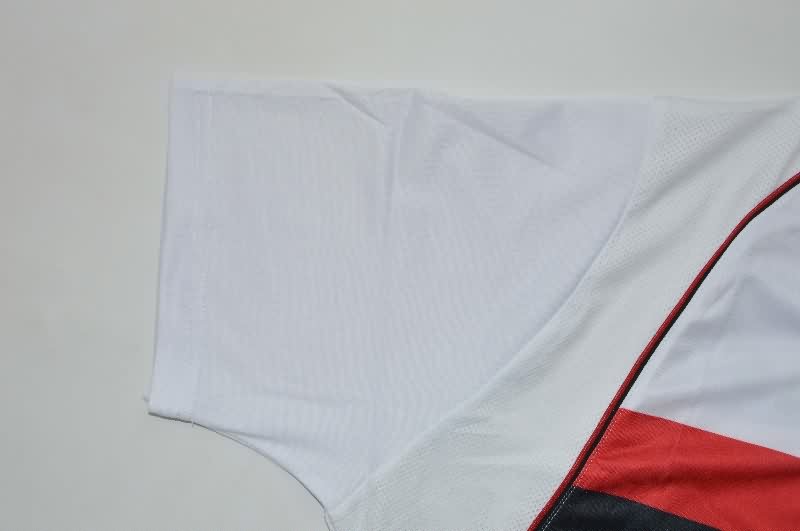 AAA(Thailand) Flamengo 2002 Away Retro Soccer Jersey