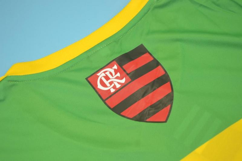 AAA(Thailand) Flamengo 2004 Away Retro Soccer Jersey