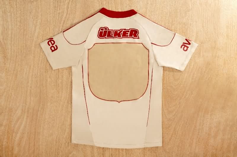 AAA(Thailand) Galatasaray 2010/11 Away Retro Soccer Jersey