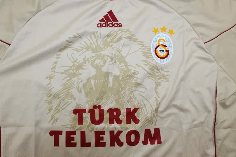 AAA(Thailand) Galatasaray 2010/11 Away Retro Soccer Jersey