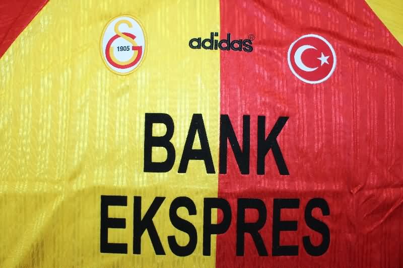 AAA(Thailand) Galatasaray 1997/98 Home Retro Soccer Jersey