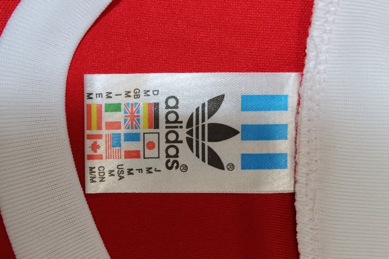 AAA(Thailand) Hamburger SV 1974/75 Away Retro Soccer Jersey