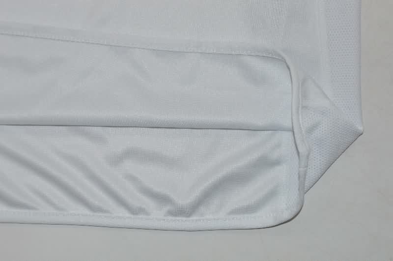 AAA(Thailand) Italy 2002 Away Retro Soccer Jersey