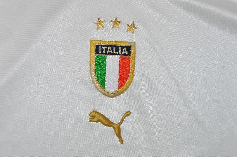 AAA(Thailand) Italy 2004 Away Retro Soccer Jersey