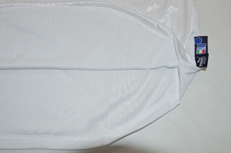 AAA(Thailand) Italy 2004 Away Retro Soccer Jersey