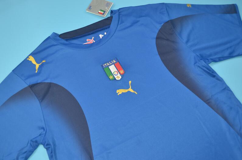 AAA(Thailand) Italy 2006 Home Retro soccer Jersey