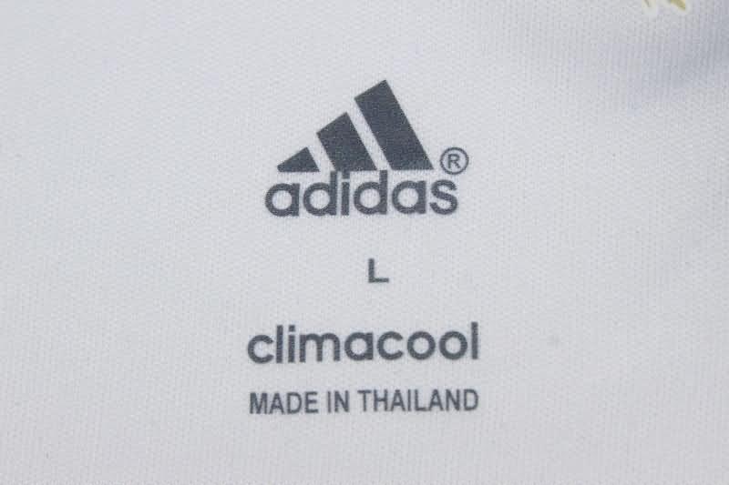 AAA(Thailand) Japan 2016/17 Away Retro Soccer Jersey