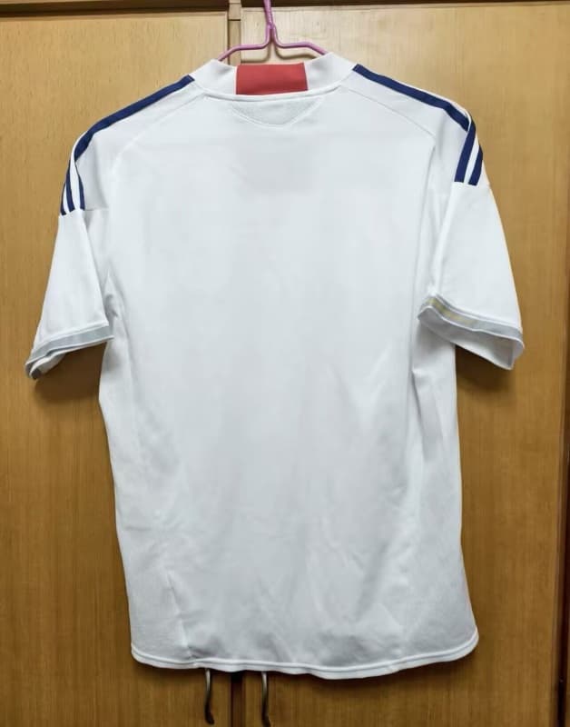 AAA(Thailand) Japan 2010 Away Retro Soccer Jersey