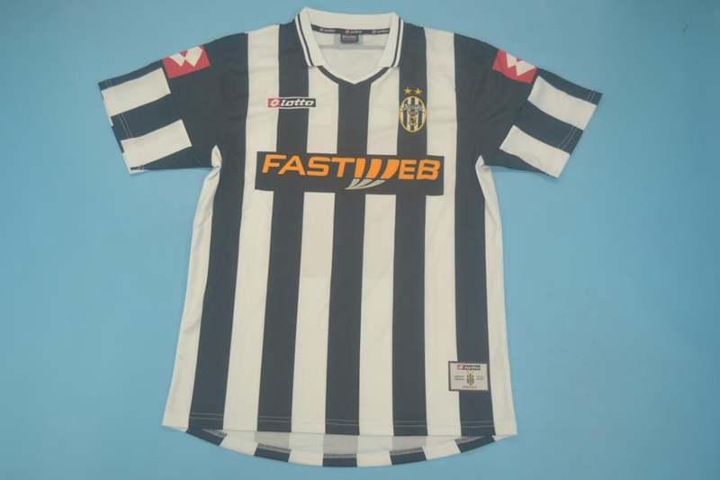 AAA(Thailand) Juventus 2001/02 Home Retro Soccer Jersey
