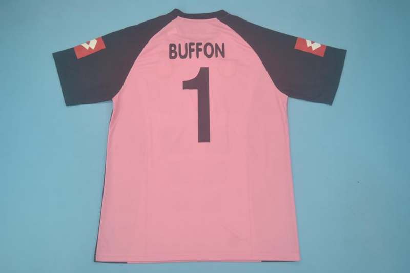 AAA(Thailand) Juventus 2002/03 Goalkeeper Pink Retro Soccer Jersey