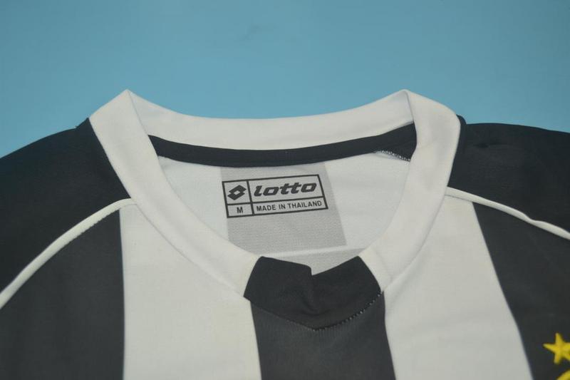 AAA(Thailand) Juventus 2002/03 Home Retro Soccer Jersey