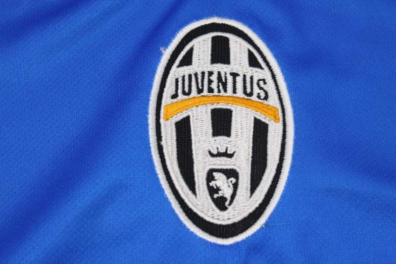 AAA(Thailand) Juventus 2004/05 Away Retro Soccer Jersey